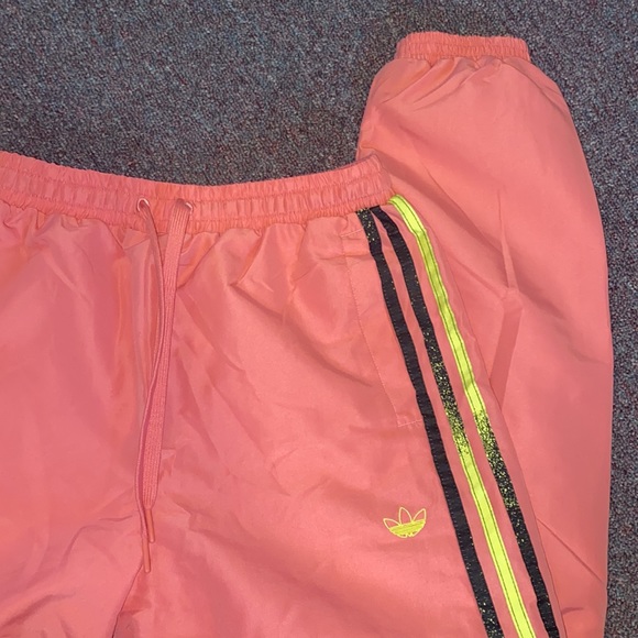 Adidas pink track joggers - Picture 2 of 3